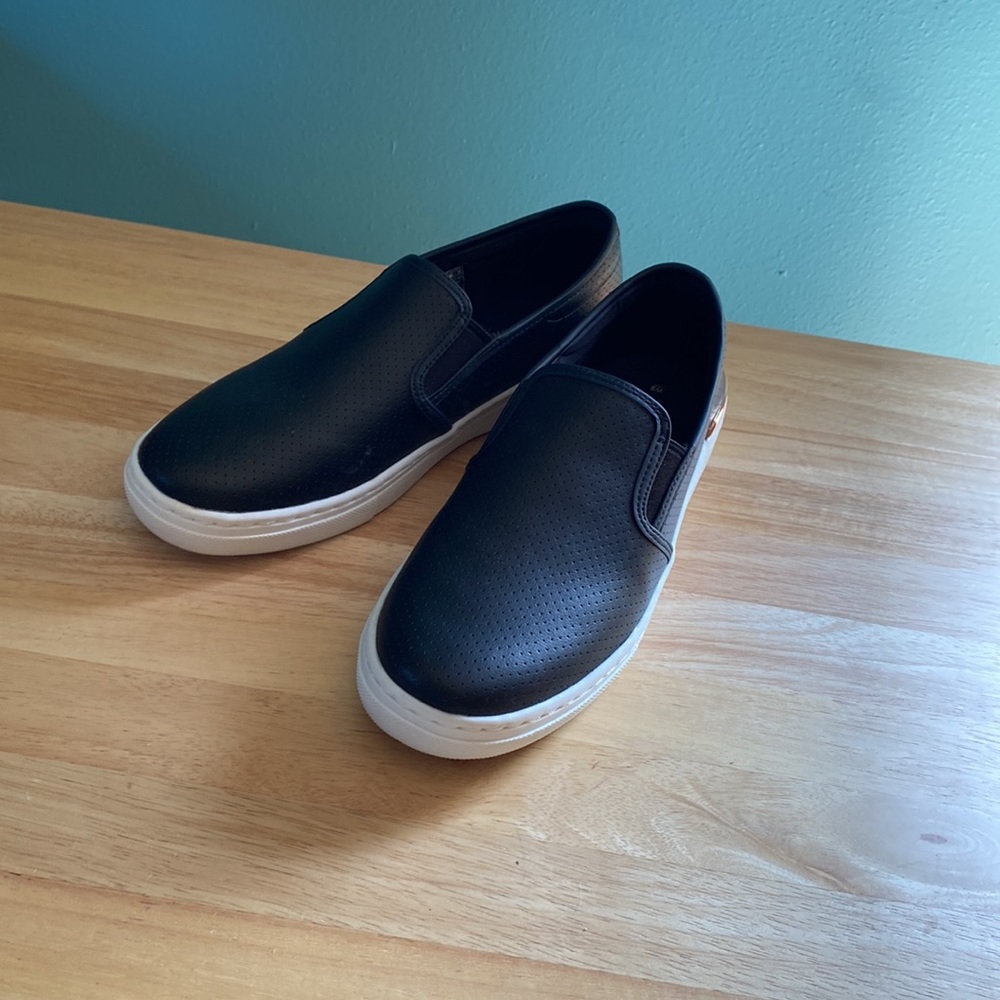 Concept 3 by Skechers Women's Feel The Vibe Slip-on Sneaker Black Size 9